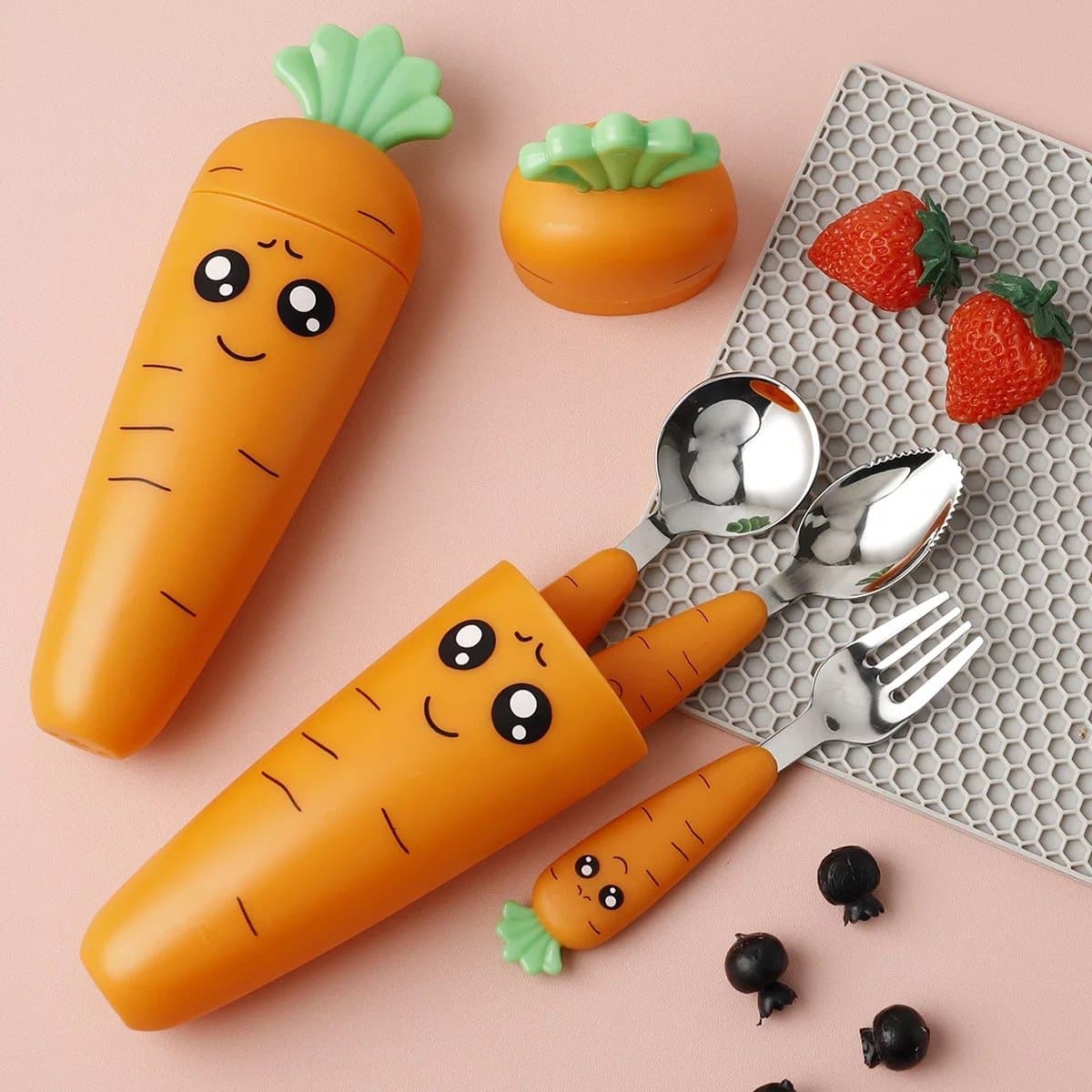 Carrot Cutlery Set